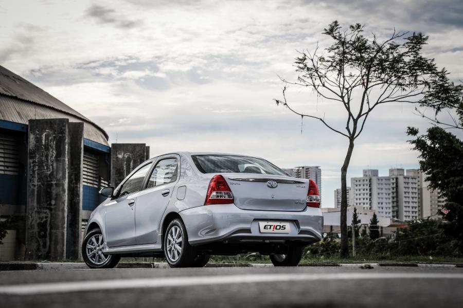  Toyota Etios Sedan 2016 года  (LA) (фото 2 из 7)